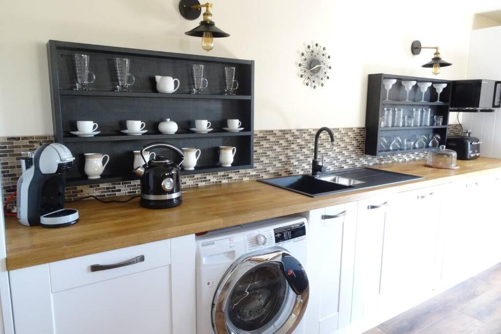 Lowlands Cottage Beccles Esterno foto